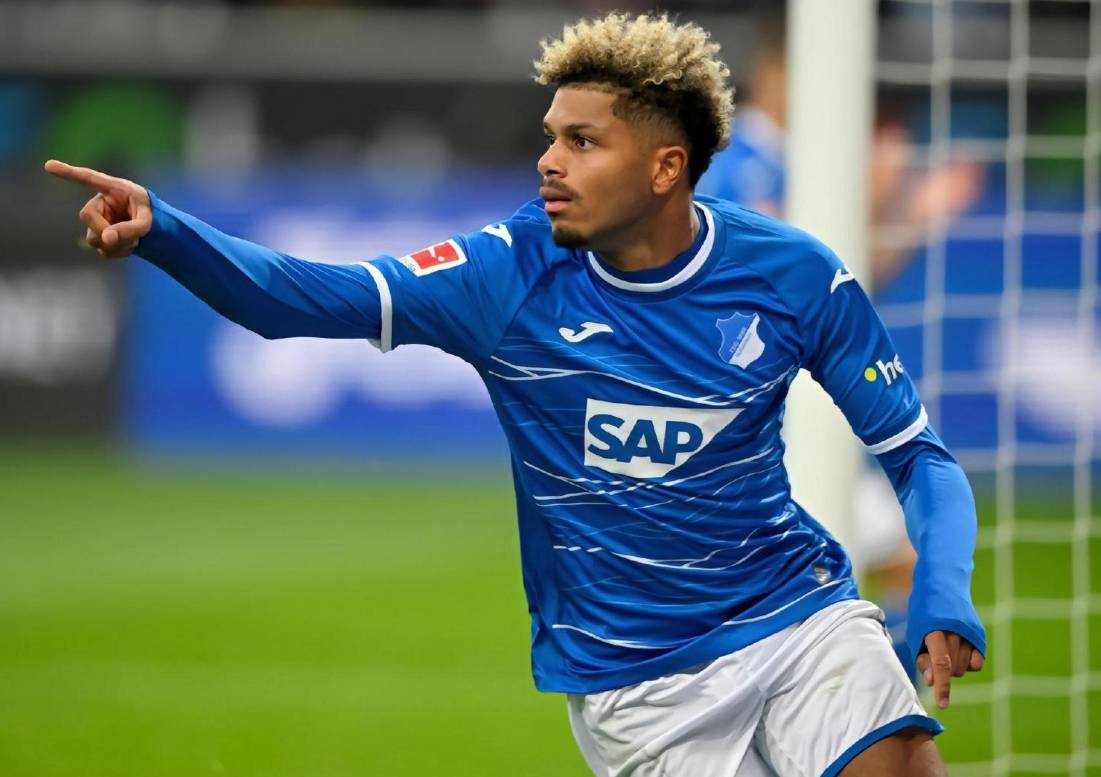  冲刺阶段门兴格拉德巴赫调整名单以备法国杯，门线救险环节打磨，媒体盛赞，身体对抗强度拉满-爱游戏app