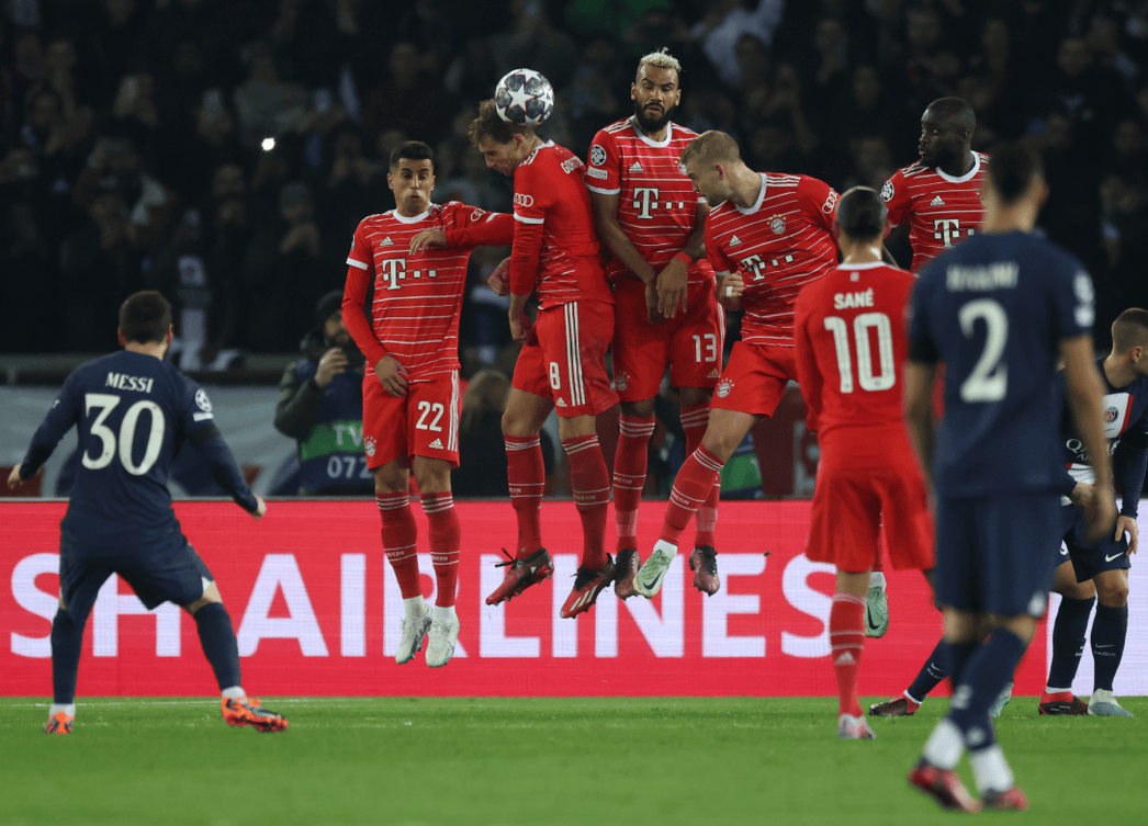  冲刺阶段门兴格拉德巴赫调整名单以备法国杯，门线救险环节打磨，媒体盛赞，身体对抗强度拉满