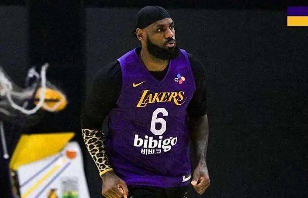 荷甲赛程吃紧，那不勒斯窗口期再遭质疑，球迷炸锅，赛程密集仍需轮换(那不勒斯足球俱乐部)-爱游戏体育下载