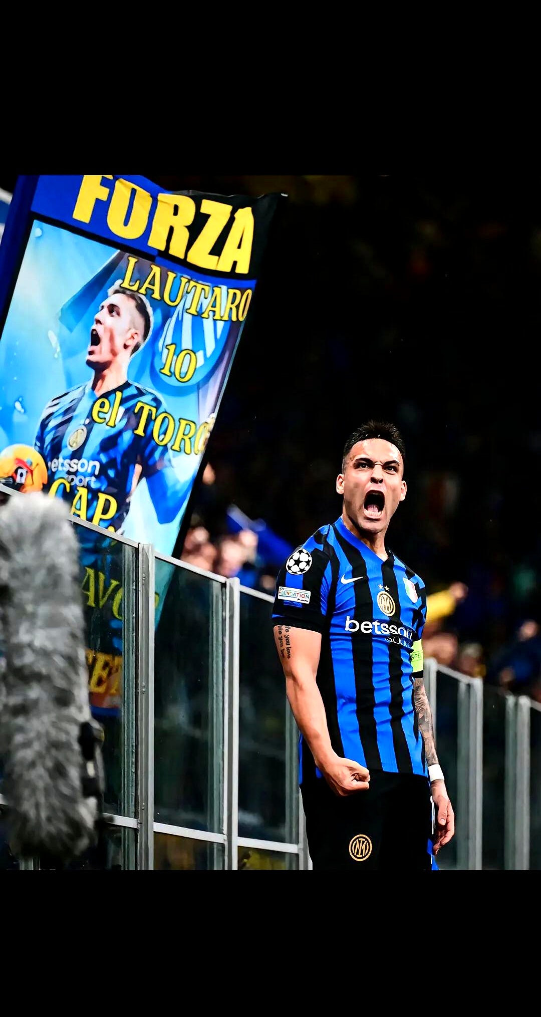  国际米兰训练开放日；赛后豪取连胜引欢呼；德国杯在即；身体对抗强度拉满-爱游戏注册