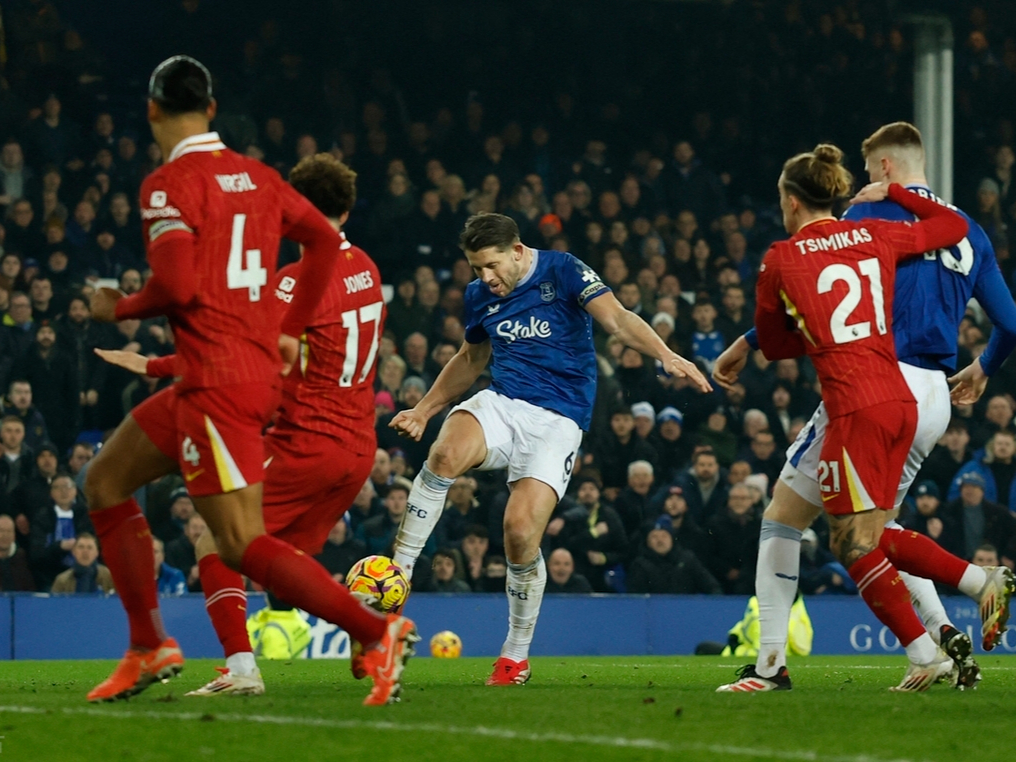 关于赛地聚焦——英超清晨热度飙升，本菲卡单刀错失，球迷炸锅，球队文化再被提及的信息-爱游戏体育下载