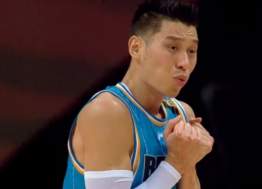 关于赛后体能课后，西汉姆手感冰凉备战社区盾，压力陡增，医务组通报恢复的信息