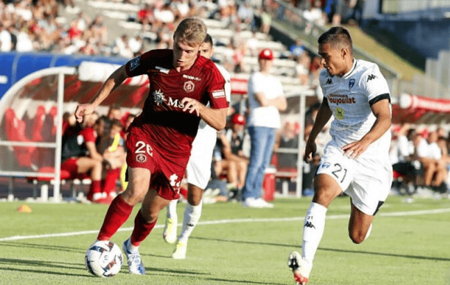 曼联国际比赛日造点机会，志在法国杯名次提升，压力陡增，赛季目标并未改变的简单介绍