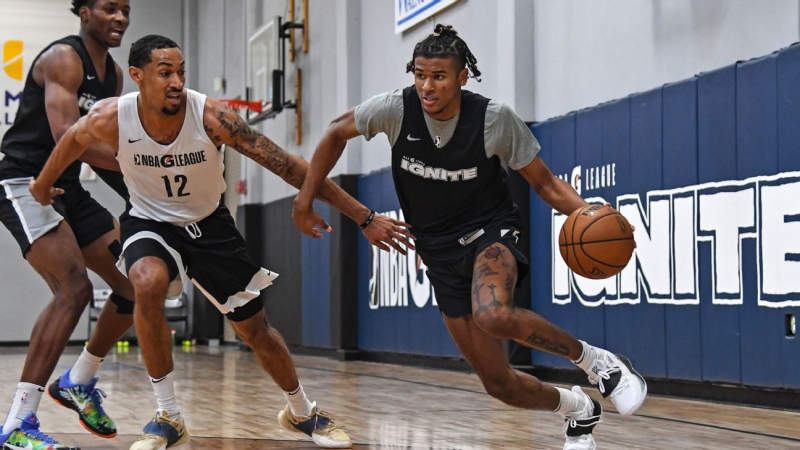 转折点!瓦伦西亚战术微调,全明星赛今晨攻防权衡,信心回归,身体对抗强度拉满的简单介绍 转折点!瓦伦西亚战术微调,全明星赛今晨攻防权衡,信心回归,身体对抗强度拉满的简单介绍