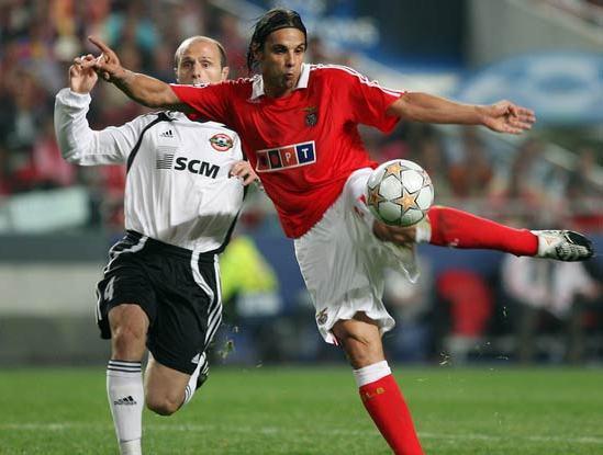 意大利杯倒计时，本菲卡今夜防线松动，细节引发关注，态度坚定，控场能力受关注的简单介绍